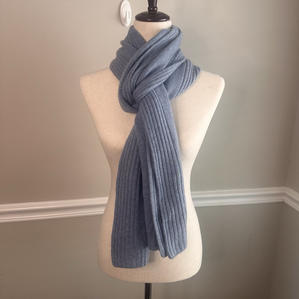 Tahari 2 Ply Cashmere Blue Wrap Scarf Ribbed Knit One Size 80 x 11" Cozy Winter